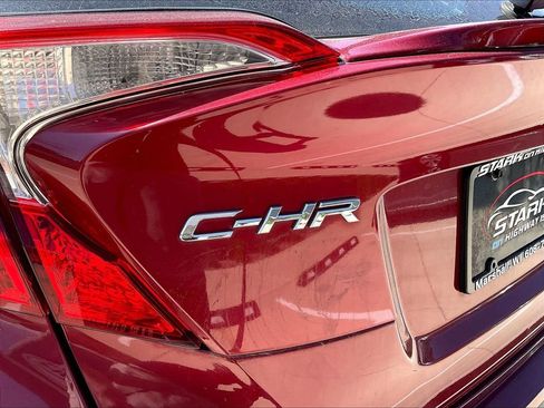 Used 2018 Toyota C-HR XLE FWD image 23