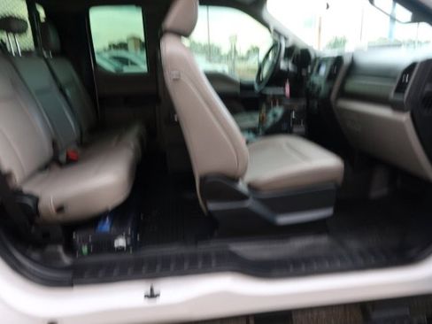 Used 2021 Ford F250 XL w/ Power Equipment Group RWD image 12