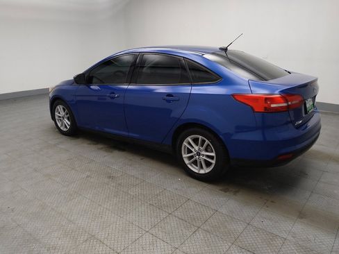 Used 2018 Ford Focus SE image 3