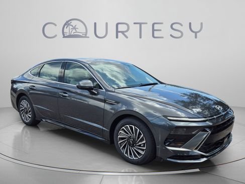 New 2026 Hyundai Sonata SEL FWD image 7