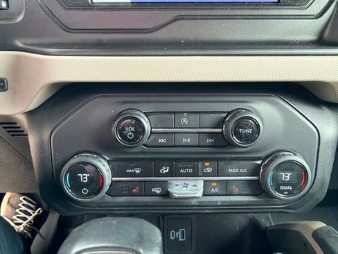 Used 2023 Ford Bronco Big Bend AWD/4WD image 24