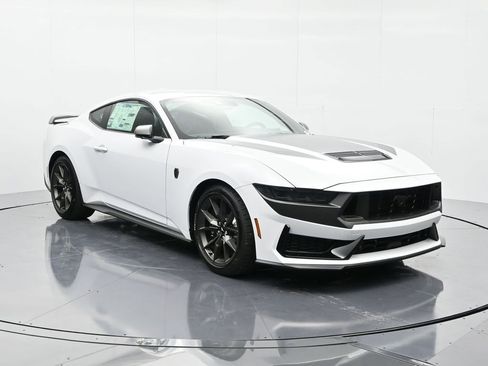 New 2025 Ford Mustang Dark Horse image 3