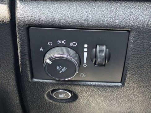 Used 2021 Jeep Grand Cherokee Limited w/ Quick Order Package 28K 80th AWD/4WD image 26