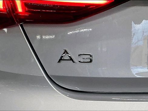 Used 2023 Audi A3 2.0T Premium w/ Convenience Package image 11