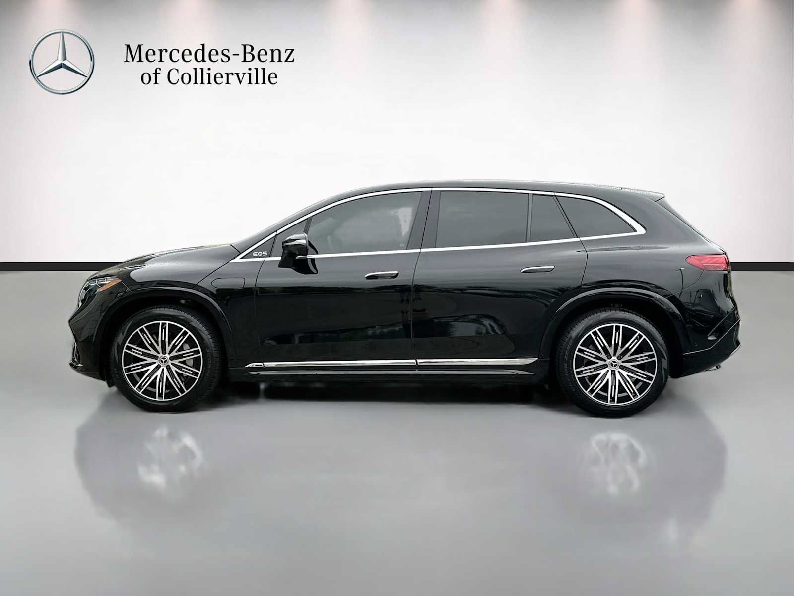 Used 2023 Mercedes-Benz EQS 580 4MATIC SUV image 8