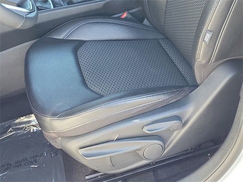 Certified 2024 Jeep Compass Latitude image 21