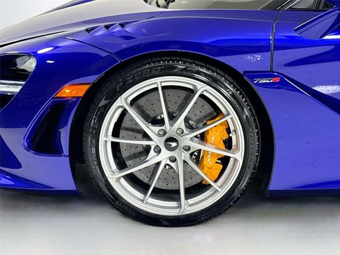 Used 2024 McLaren 750S Spider image 34