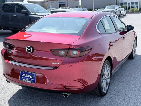 Used 2024 MAZDA MAZDA3 s FWD image 5