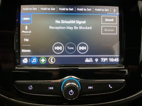Used 2019 Chevrolet Trax LT w/ LT Convenience Package FWD image 16