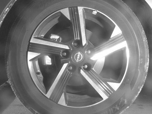 Used 2025 Nissan Sentra SV image 12