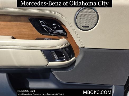 Used 2018 Land Rover Range Rover Supercharged AWD/4WD image 18