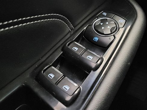 Used 2017 Ford Edge Titanium w/ Equipment Group 301A AWD/4WD image 27