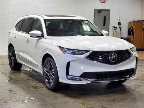 New 2026 Acura MDX w/ Advance Package image 3