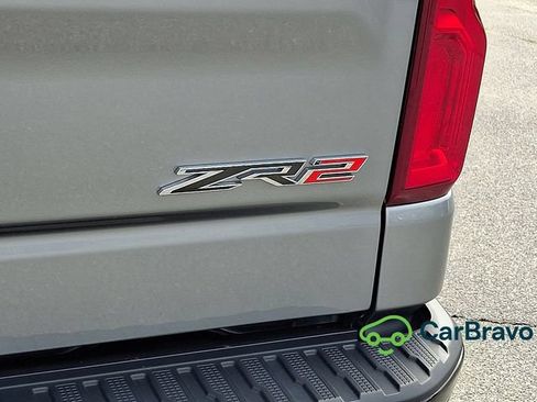 Used 2024 Chevrolet Silverado 1500 ZR2 w/ Technology Package AWD/4WD image 32
