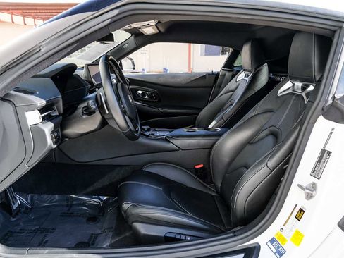 Used 2021 Toyota Supra Premium w/ Driver Assist Package image 4