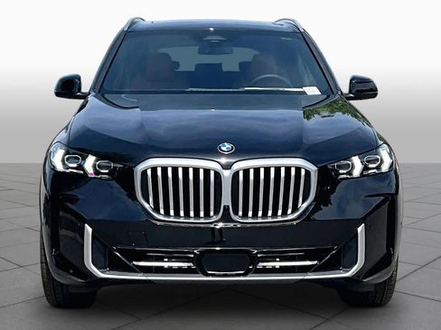 New 2026 BMW X5 sDrive40i w/ Premium Package image 3