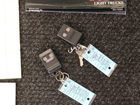 Used 1998 Dodge Ram 2500 Truck 4x4 Quad Cab image 85