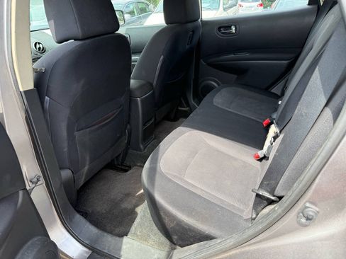 Used 2011 Nissan Rogue S FWD image 11