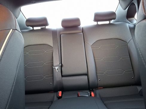 Used 2023 Kia Forte GT-Line image 19