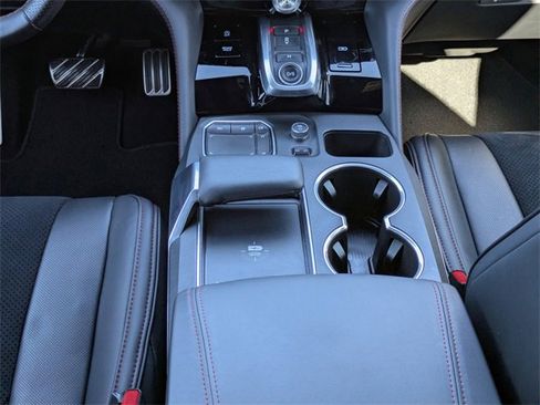 Used 2022 Acura MDX A-Spec image 23