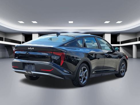 Certified 2025 Kia K4 LXS image 6