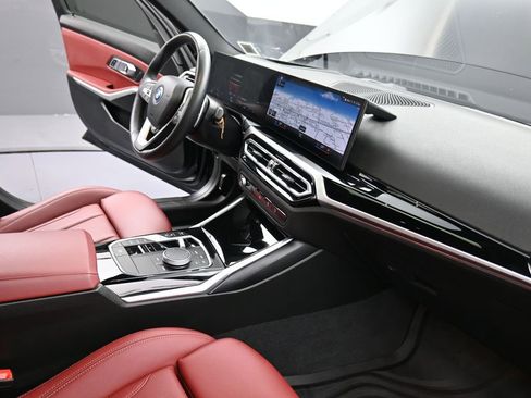 Used 2023 BMW 330e xDrive w/ Premium Package image 19