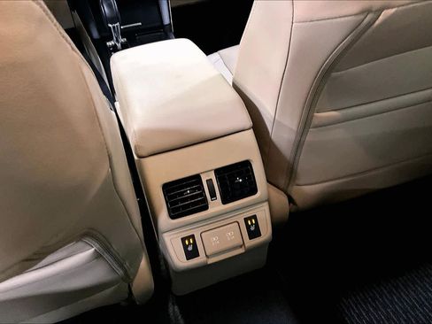 Used 2019 Subaru Outback 2.5i Limited image 34