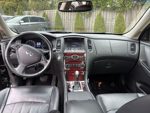 Used 2015 INFINITI QX50 Journey w/ Premium Package image 12