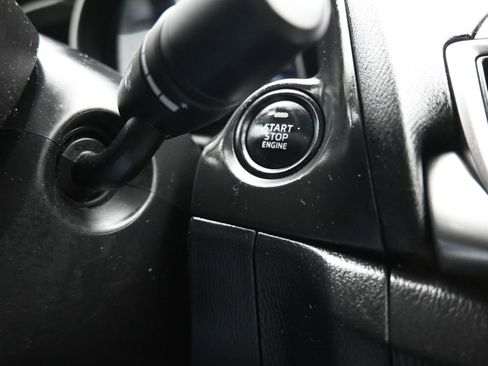 Used 2017 MAZDA MAZDA3 Touring image 19