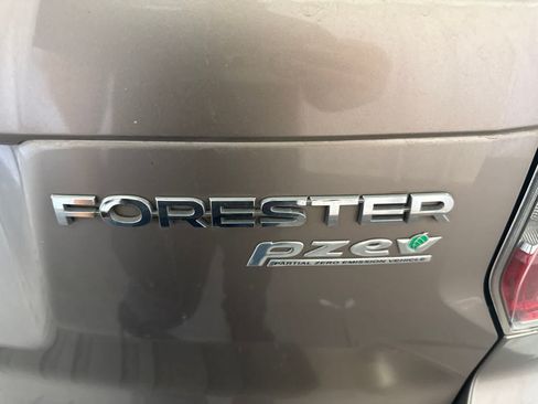 Used 2016 Subaru Forester 2.5i Premium AWD/4WD image 13