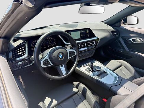 Used 2025 BMW Z4 M40i w/ Premium Package RWD image 23