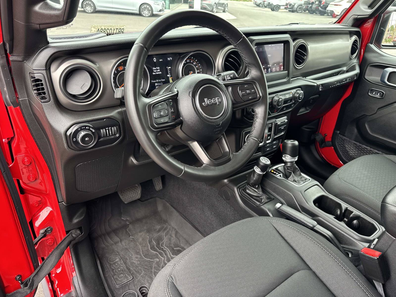Used 2021 Jeep Wrangler Sport AWD/4WD image 16