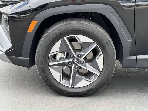 Certified 2025 Hyundai Tucson SEL AWD/4WD image 13