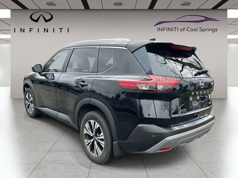 Used 2023 Nissan Rogue SV w/ SV Premium B Package image 5