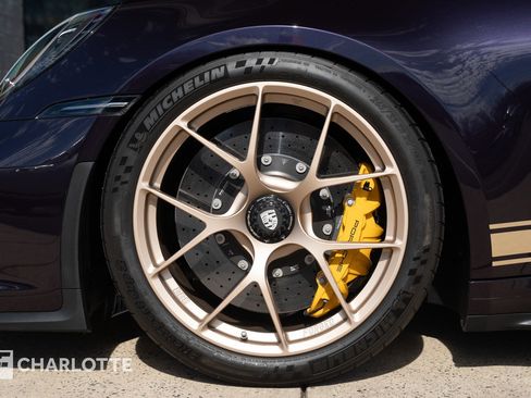 Used 2022 Porsche 911 GT3 image 14