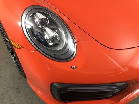 Certified 2017 Porsche 911 Turbo AWD/4WD image 15