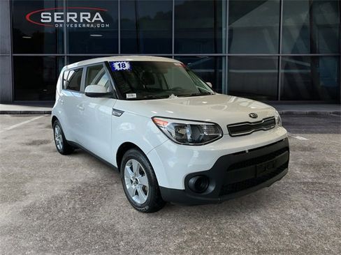 Certified 2018 Kia Soul image 5