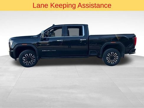 Used 2024 GMC Sierra 2500 Denali Ultimate image 6