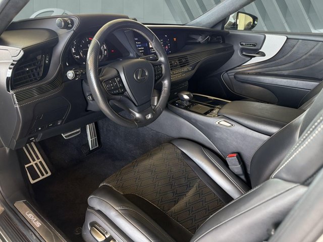 Used 2018 Lexus LS 500 F Sport w/ Accessory Package (Z2) RWD image 10