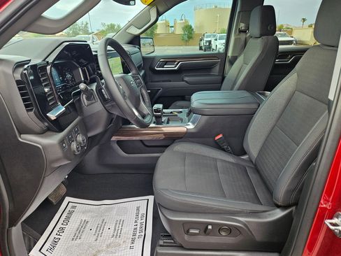 Used 2025 Chevrolet Silverado 1500 RST w/ Convenience Package II AWD/4WD image 17