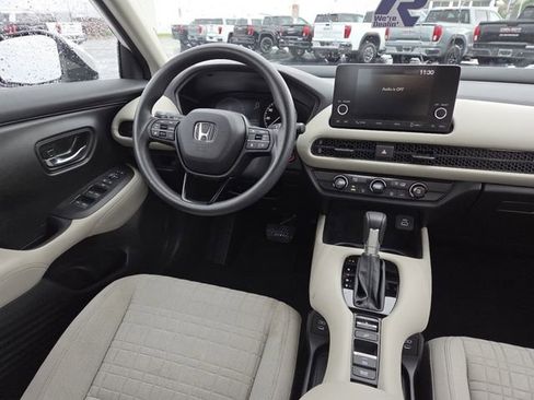 Used 2024 Honda HR-V LX image 27