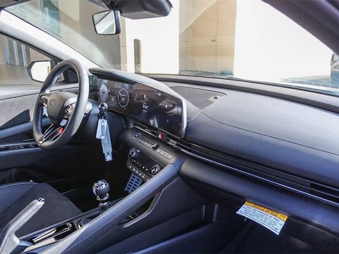 New 2025 Hyundai Elantra N image 22