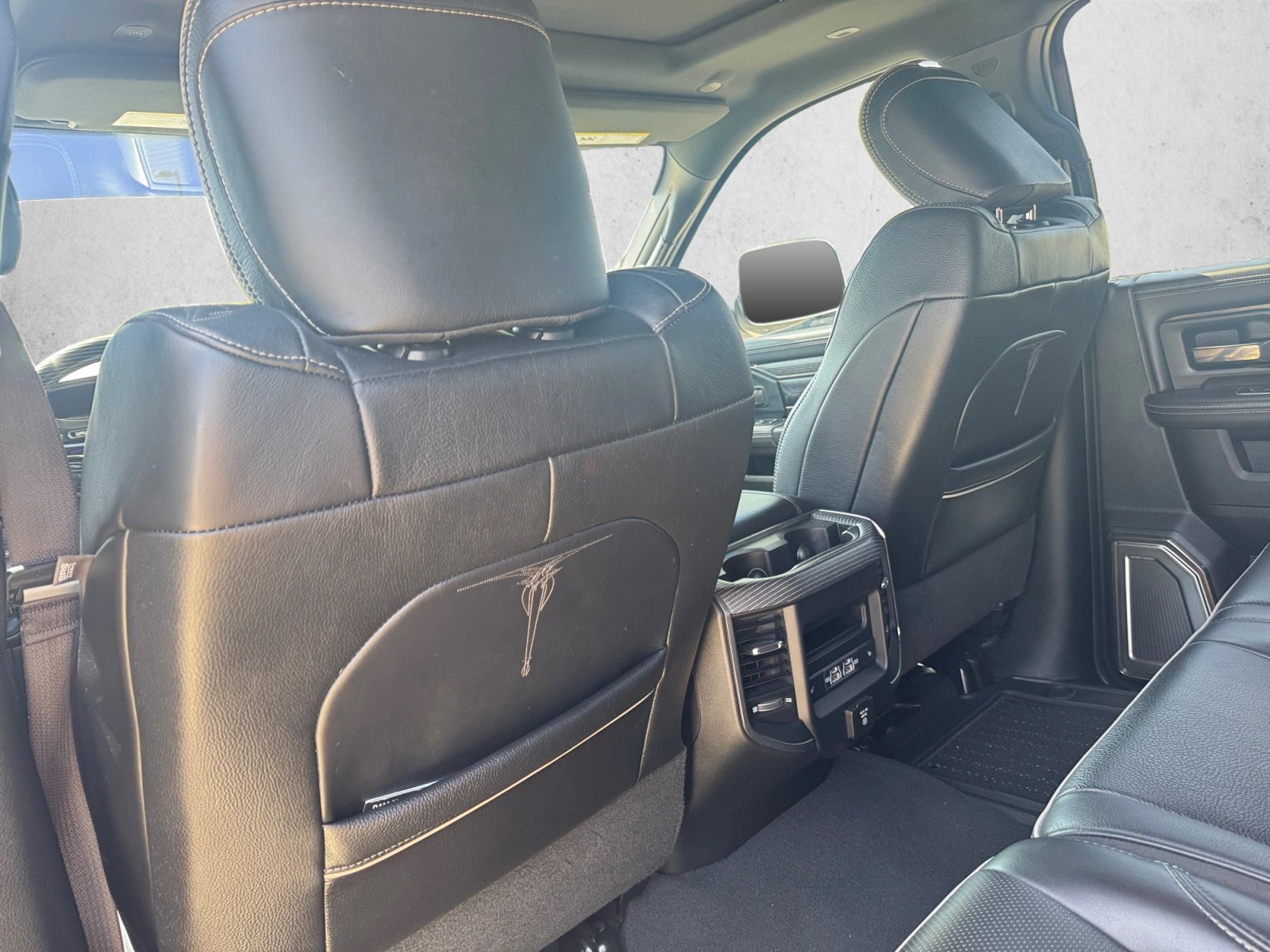 Used 2021 RAM 2500 Limited AWD/4WD image 19