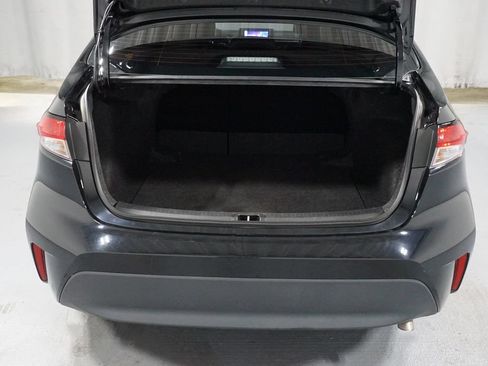 Used 2025 Toyota Corolla LE FWD image 31