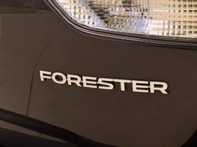 Used 2023 Subaru Forester AWD/4WD image 8