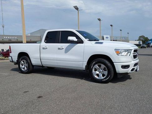 Used 2019 RAM 1500 Big Horn AWD/4WD image 2
