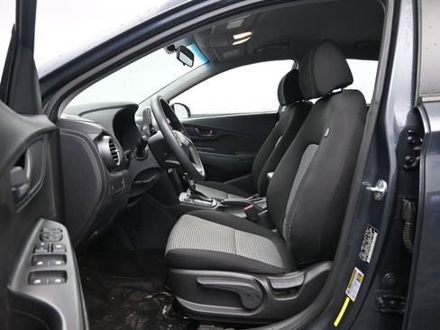 Used 2018 Hyundai Kona SE image 26