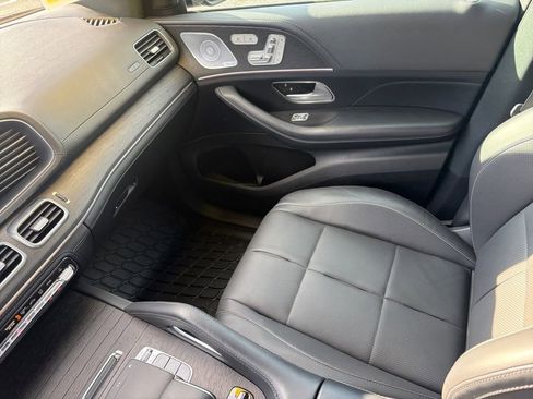 Used 2020 Mercedes-Benz GLS 580 4MATIC image 20