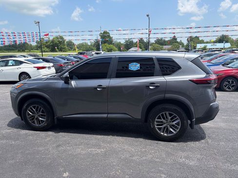Used 2021 Nissan Rogue S AWD/4WD image 7