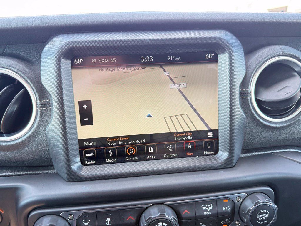 Used 2019 Jeep Wrangler Unlimited Sahara AWD/4WD image 26